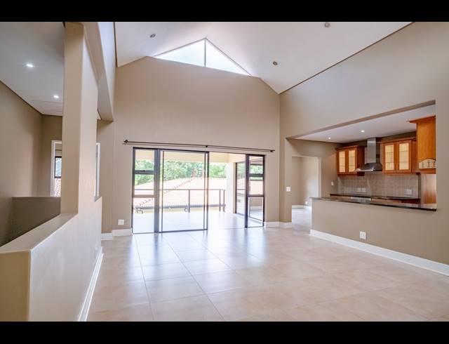 4 BEDROOM SIMPLEX FOR SALE IN DAWNCLIFFE